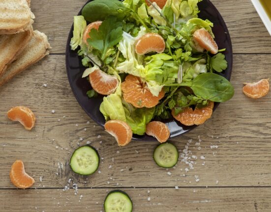 kelj salata s citrusima zelena salata s voćem