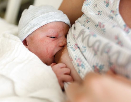 Savjeti za uspješno dojenje nedonoščadi Bebe.hr portal