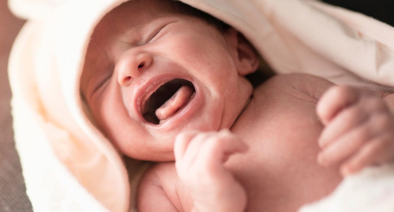 Razlozi (i oni manje uobičajeni) zbog kojih bebe plaču Bebe.hr portal