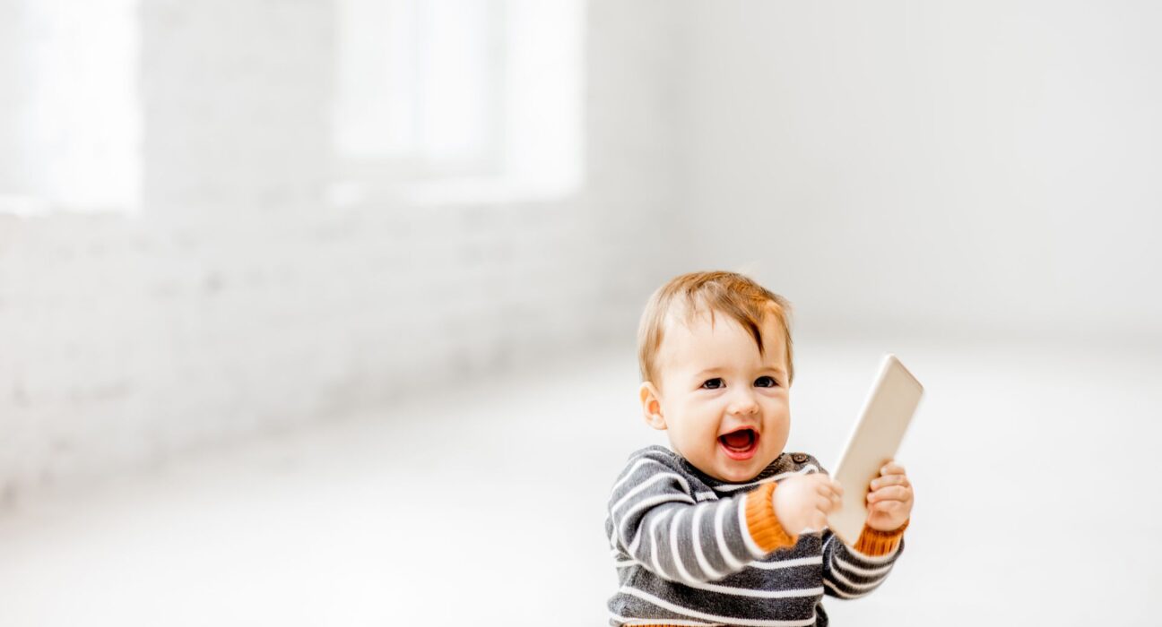 uvođenje ekrana u bebin život