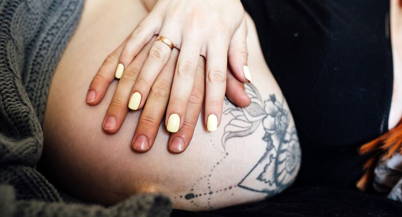 Tetoviranje tijekom trudnoće