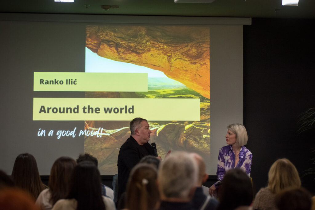 out of office konferencija