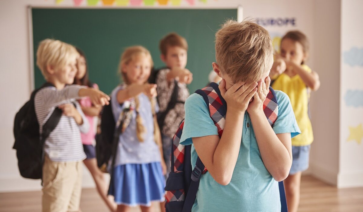 vršnjačko nasilje, bullying, dan ružičastih majica, dan borbe protiv vršnjačkog nasilja