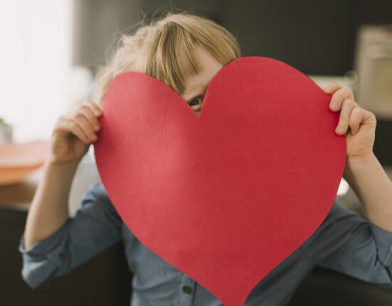 djeca i ljubav učenje o toleranciji i ljubavi